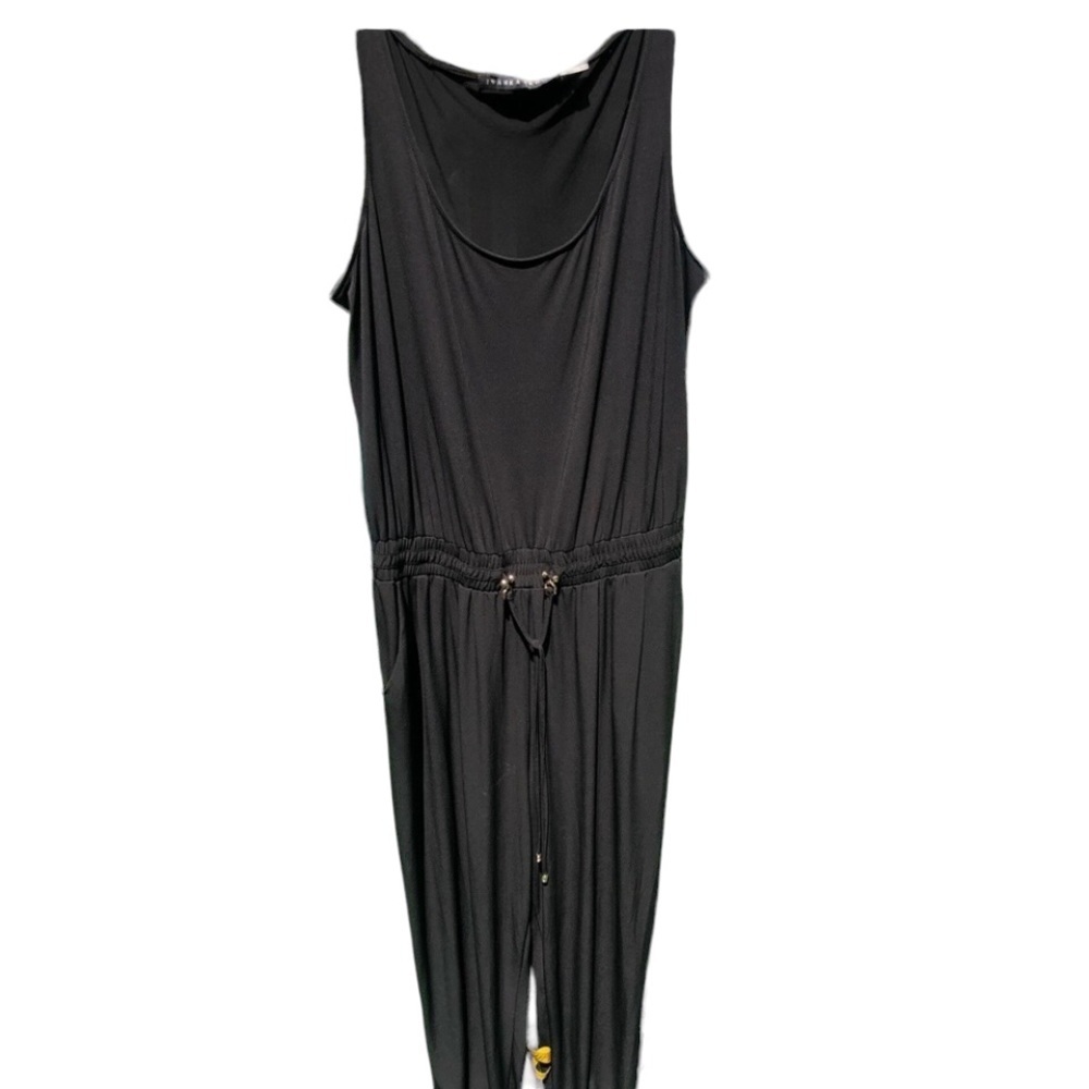 Ivanka Trump black sleeveless jumpsuit jumpsuit size large jogger look ankle